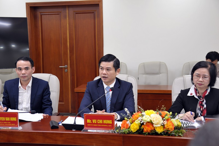 Phó Tổng cục trưởng Tổng cục Thuế Vũ Chí Hùng phát biểu tại buổi làm việc.