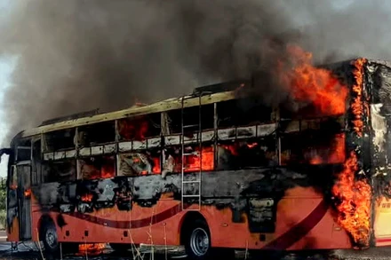 [Video] Thương vong gia tăng trong tai nạn đâm xe liên hoàn tại Ấn Độ
