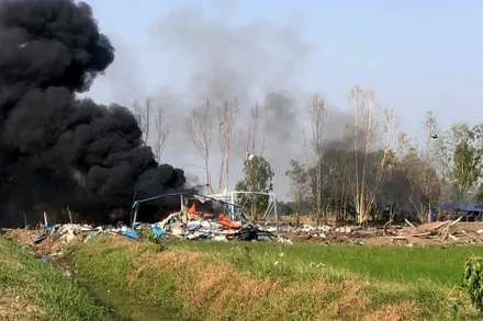 [Video] Nổ nhà máy pháo hoa Thái Lan lộ lỗ hổng an toàn công nghiệp 
