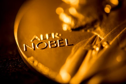 [Video] Nobel Kinh tế 2025 vinh danh 3 nhà khoa học nghiên cứu về tăng trưởng bền vững