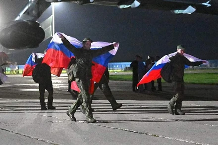 [Video] Nga - Ukraine nối lại trao đổi tù binh, Kiev thúc đẩy đối thoại thượng đỉnh