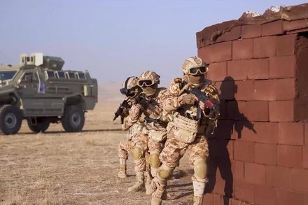 [Video] Sahand-2025: SCO tập trận chống khủng bố sử dụng đạn thật tại Iran 