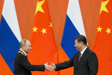 [Video] Trung Quốc – Nga điện đàm chiến lược trước thượng đỉnh SCO