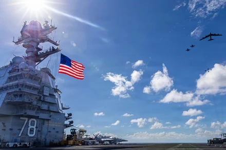 [Video] Nghị sĩ Mỹ yêu cầu điều tra việc tấn công “tàu ma túy” của chính quyền Tổng thống D. Trump