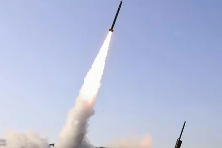 [Video] Hàn – Nhật – Mỹ họp khẩn về vụ Triều Tiên thử vũ khí chiến lược mới