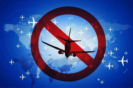 [Video] Tổng thống Trump ký lệnh cấm và hạn chế nhập cảnh 19 quốc gia