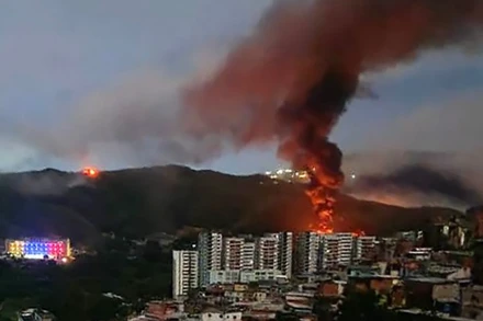 [Video] Cuộc không kích của Mỹ tại Venezuela khiến hàng chục người tử vong