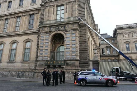 [Video] Lỗ hổng an ninh nghiêm trọng từ vụ trộm bảo tàng Louvre, Pháp