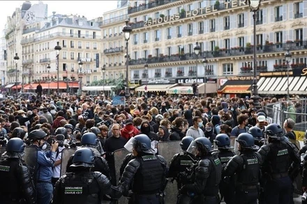 [Video] Pháp căng thẳng với làn sóng biểu tình và đình công mới