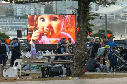 [Video] Giới chức Australia điều tra vụ nổ súng tại bãi biển Bondi, Sydney
