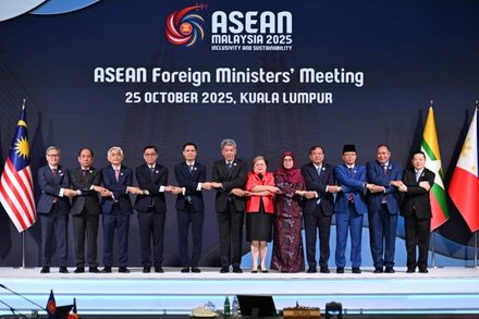 [Video] Hội nghị Ngoại trưởng ASEAN: Củng cố vai trò khu vực giữa thách thức mới 