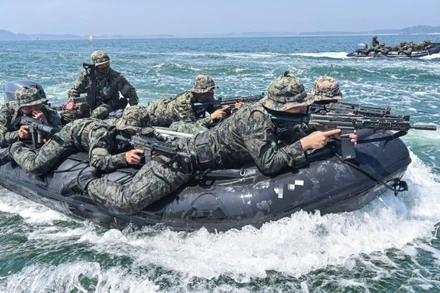 [Video] Lý do Hàn Quốc phô diễn sức mạnh tại vùng tranh chấp với Nhật Bản 