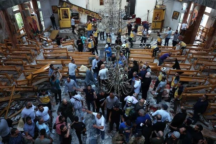 [Video] Đánh bom tự sát tại nhà thờ Syria, hơn 70 người thương vong