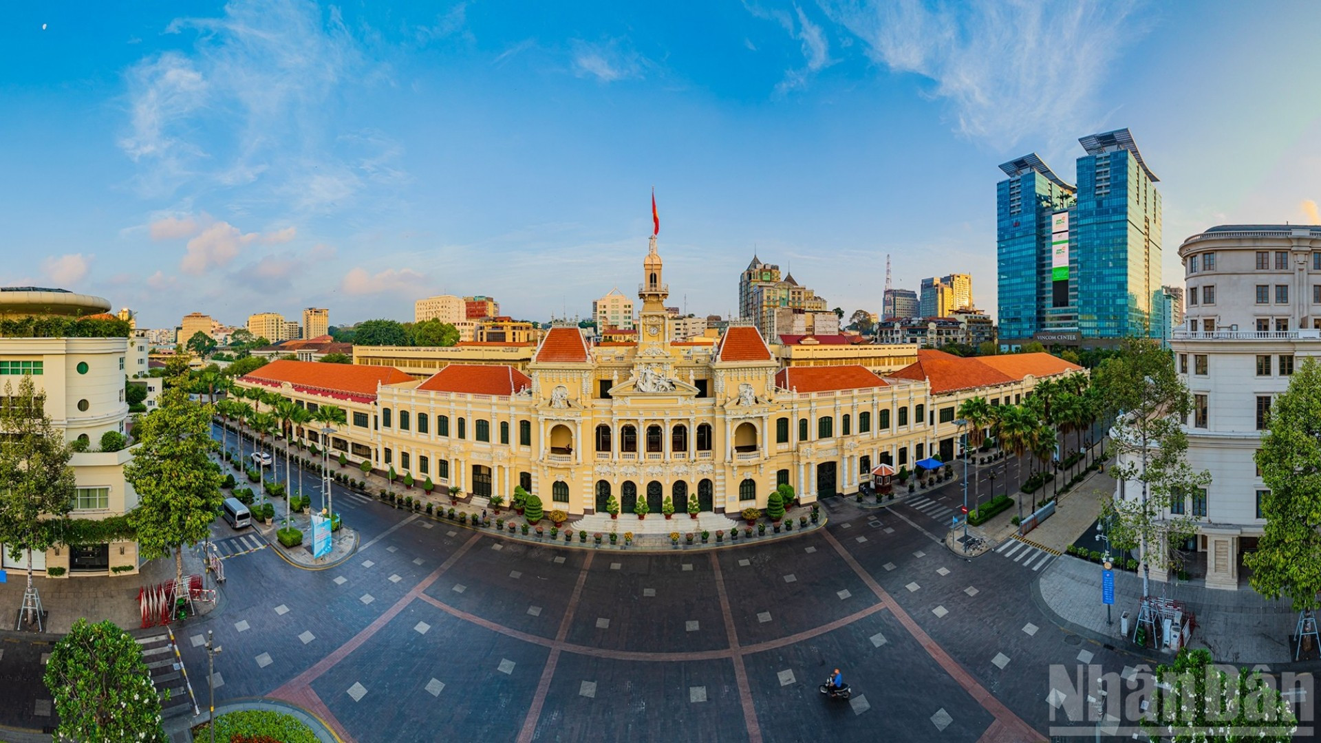 Trụ sở Ủy ban nhân dân Thành phố Hồ Chí Minh.