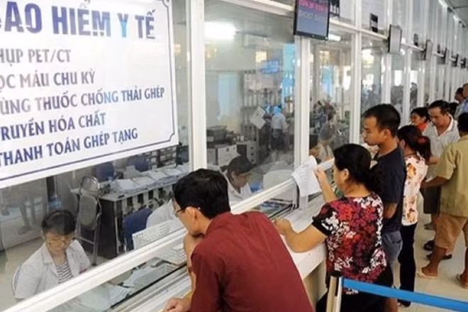 Từ 1/7/2025, người tham gia bảo hiểm y tế đủ 5 năm liên tục không còn phải thanh toán trực tiếp.