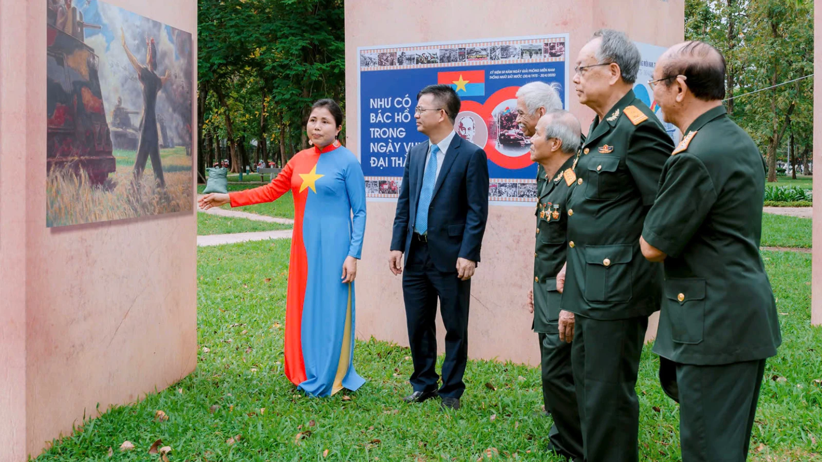 Triển lãm thu hút sự quan tâm của các cựu chiến binh.