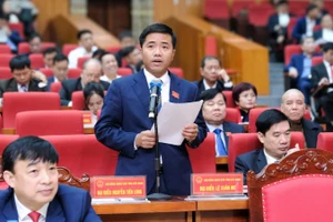 Quang cảnh kỳ họp.