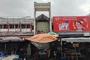 Chợ Nhớn tại phường Kinh Bắc, tỉnh Bắc Ninh buộc phải tạm dừng hoạt động do không bảo đảm an toàn phòng cháy chữa cháy từ tháng 7/2022.