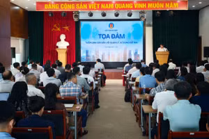 Quang cảnh tọa đàm.
