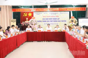 Quang cảnh buổi tọa đàm khoa học. (Ảnh A.T)