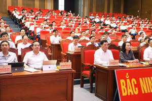 Các đại biểu tại điểm cầu chính tỉnh Bắc Ninh.