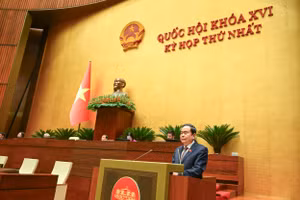 Chủ tịch Quốc hội Trần Thanh Mẫn phát biểu bế mạc Kỳ họp thứ nhất, Quốc hội khóa XVI. (Ảnh: DUY LINH)