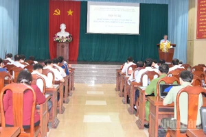 Các đại biểu tham dự hội nghị.