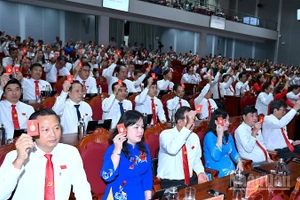 Một trong những đồng thuận của Đảng bộ tỉnh Cà Mau là xác định con đường phát triển kinh tế-xã hội phải dựa trên nền tảng đột phá về khoa học công nghệ, đổi mới sáng tạo, chuyển đổi số.