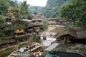 Cơ sở dữ liệu đất đai đầy đủ và minh bạch là yếu tố quan trọng giúp tỉnh Lào Cai phát triển mạnh mô hình du lịch sinh thái. Ảnh: Nam Nguyễn