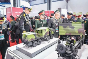 Trong năm 2025, lần đầu tiên Viettel thử nghiệm thành công và đưa vào sản xuất hàng loạt nhiều loại vũ khí chiến lược công nghệ cao. Ảnh | THÀNH ĐẠT