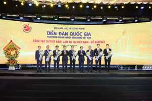 Diễn đàn quốc gia về phát triển doanh nghiệp công nghệ số Việt Nam 2025.