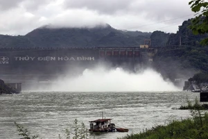 Thủy điện Hòa Bình - một trong những đơn vị cáng đáng trọng trách bảo đảm an ninh năng lượng quốc gia. (Ảnh TTXVN)