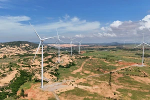 Chuyển đổi sang các nguồn năng lượng sạch là giải pháp giúp Việt Nam hoàn thành các mục tiêu phát triển. (Ảnh Thế Đại)