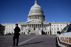 Thượng viện Quốc hội Mỹ vẫn chưa thể đạt được đồng thuận, nhằm giúp chính phủ "mở cửa" trở lại.