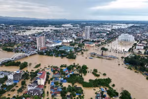 Thái Nguyên chìm trong biển nước.