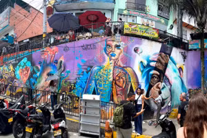 Một góc phố tranh graffiti ở Comuna 13.