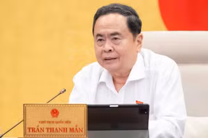 Chủ tịch Quốc hội Trần Thanh Mẫn chủ trì phiên họp. (Ảnh: DUY LINH)