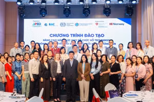 Các đại biểu tham gia khóa đào tạo.