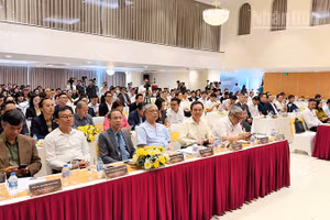 Đại biểu tham dự. 