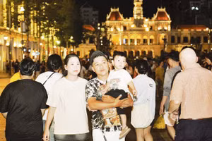 Thời gian tới, Thành phố Hồ Chí Minh sẽ tập trung khai thác thế mạnh kinh tế đêm thông qua nhiều mô hình sáng tạo. ẢNH: THẾ ANH
