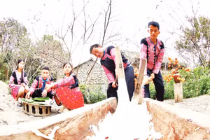 Hàng A Của đã hình thành mạng lưới du lịch cộng đồng mang đậm bản sắc H’Mông.