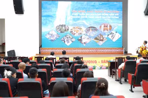 Quang cảnh hội nghị.