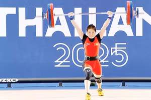 Lực sĩ Quàng Thị Tâm giành Huy chương Đồng tại SEA Games 33.