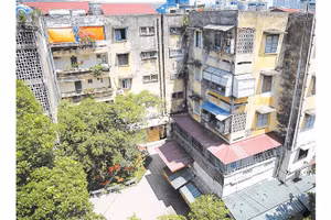 Chung cư cũ G23, tập thể Thành Công, phường Giảng Võ, Hà Nội. 
