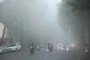 Việc đẩy lùi không khí ô nhiễm ra khỏi vành đai 1 của Hà Nội đòi hỏi đồng bộ các giải pháp ngăn chặn các nguồn gây ô nhiễm ở các khu vực bên ngoài.