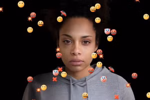 Bạo lực trên không gian mạng - hiểm họa rình rập phụ nữ và trẻ em gái toàn cầu.