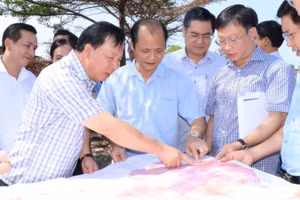 Lãnh đạo thành phố Đồng Nai khảo sát để quy hoạch lại, tạo không gian phát triển cho phường Trảng Dài.