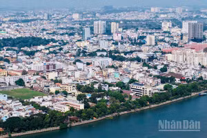 Một góc phường Trấn Biên, thành phố Đồng Nai từ hướng sông Đồng Nai.