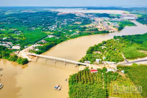 Cầu Hiếu Liêm bắc qua sông Đồng Nai sắp hoàn thành.