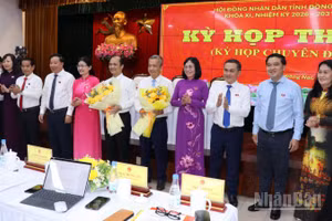 Các đồng chí trong Thường trực Tỉnh ủy, Hội đồng nhân dân, Ủy ban nhân dân tỉnh Đồng Nai chúc mừng ông Nguyễn Tuấn Anh và ông Nguyễn Minh Hoàng.